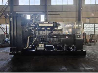 上柴動(dòng)力700千瓦柴油發(fā)電機(jī)組的發(fā)貨